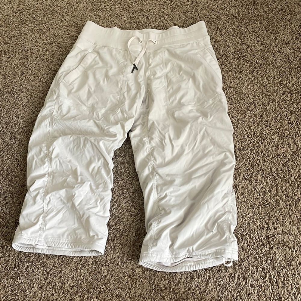 Lululemon dance studio crop pants